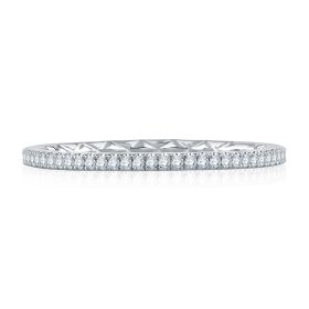 Delicate Quilted Anniversary Band